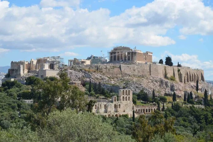 The_Acropolis_of_Athens_viewed_from_the_Hill_of_the_Muses_14220794964